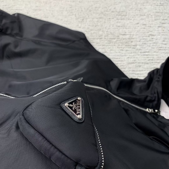 Prada military renylon triangle pouch jacket - Picture 10 of 15